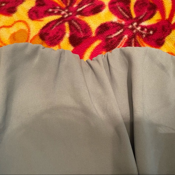 ON HOLD Wilfred tube/crop top 🤍 - Picture 4 of 7